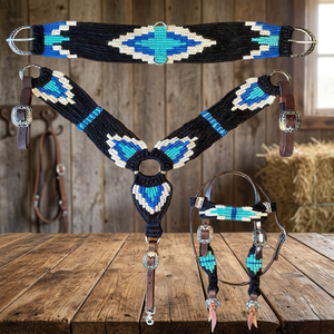 Collares de pecho, cinchas, cabezales, riendas y sillas de montar western de cuero hechas a mano con diseños personalizados, multifuncionales y nuevos. - Product Image 2