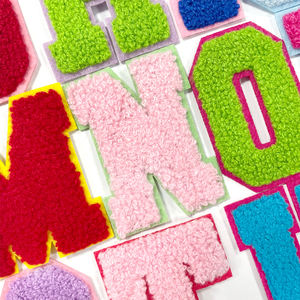 26 petits patchs de broderie alphabet chenille anglais colorés <span class=keywords><strong>sur</strong></span> lettres - Product Image 3