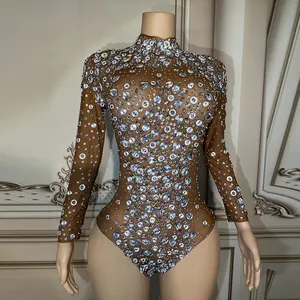 Yeni L2898 sıkı gümüş Rhinestone tulum Diamonds özel Mesh seksi gece elbisesi Bodysuits kadınlar kilolu tulum