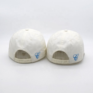 Casquette de sport à séchage rapide brodée sur mesure à 6 panneaux pour hommes, ensemble de casquettes de performance pour l'extérieur - Product Image 5