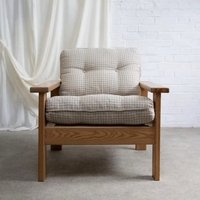 Vente directe usine – Fauteuil en bois massif de style vintage italien moderne, idéal pour villa, salon, ou comme canapé individuel en tissu, personnalisable