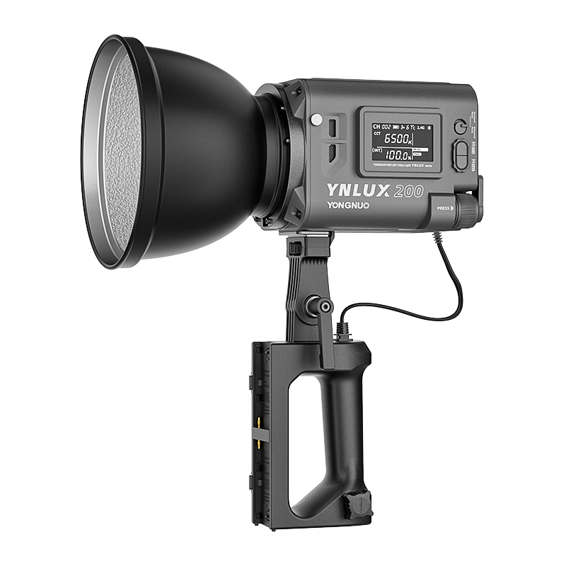 YONGNUO YN LUX200 撮影用LEDライト アダプタ付き 200W Amazon.com : YONGNUO YNLUX200 200W LED Video Light, Handheld