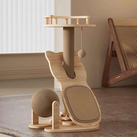 Tour d'arbre à chat en bois en forme de chat, avec griffoir en sisal et perchoir en peluche, vente en gros d'usine pour magasins d'animaux, approvisionnement en vrac transfrontalier