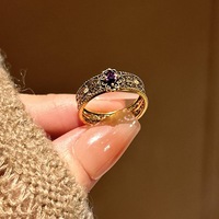 Bague Rétro Noire et Or Géométrique Creuse avec Diamant Violet, Design de Mode Niche, Style Doux et Tendance, Ensemble de Bagues d'Index
