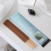 Bâtonnets d'encens indiens Palo Santo et Sauge Blanche pour l'aromathérapie, graines relaxantes, présenté en boîte avec senteurs bois de santal, rose et menthe