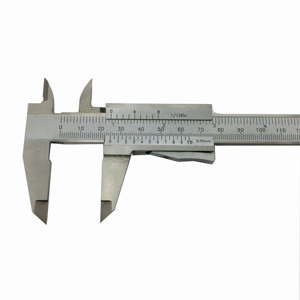 Calibrador Vernier de Acero Inoxidable Mitutoyo 0-150 mm, Resolución de 0.01 mm para Inspección en Taller - Product Image 1
