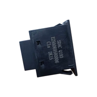Pengganti Charger Port Daya USB Khusus untuk Truk Ringan Shacman Delong K3000