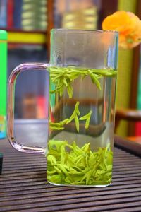 <span class=keywords><strong>Té</strong></span> <span class=keywords><strong>Verde</strong></span> Longjing de Hangzhou de Alta Calidad, Grado Superior, con Rico Aroma, Reduce <span class=keywords><strong>la</strong></span> Grasa, <span class=keywords><strong>Baja</strong></span> <span class=keywords><strong>la</strong></span> <span class=keywords><strong>Presión</strong></span> Arterial, <span class=keywords><strong>Té</strong></span> Suelto en Bolsas - Product Image 2