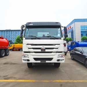 Venta de camión cisterna Sinotruk Howo de 40 CBM, camión de transporte de alimentos a granel de 20 toneladas, precio de fábrica. - Product Image 3