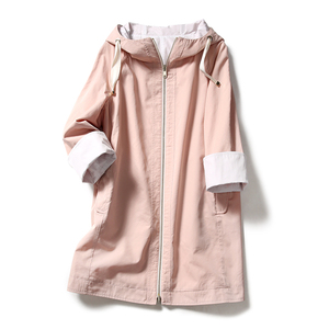 Nouvelle arrivée Manteau de pluie pour femmes Usine en Chine Prix bon marché Logo personnalisé Vêtements d'extérieur Manteau <span class=keywords><strong>trench</strong></span> à capuche imperméable - Product Image 4
