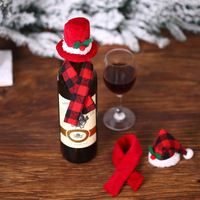 Housses de bouteille de vin rouge Père Noël, déguisements de Noël pour bouteille d'eau, vêtements tissés pour bouteille Père Noël, décoration de table de cuisine et de maison
