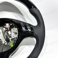 Vente directe d'usine Volant sport en cuir véritable en fibre de carbone noir brillant personnalisé adapté à BMW E46 E45