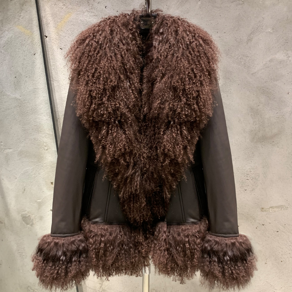Brown + brown fur
