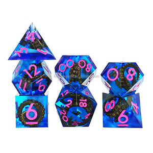 HS DICE 사용자 정의 주사위 세트 다면체 문어 테마 수지 RPG 주사위 세트 RPG TRPG DND 게임 주사위 세트 도매 가격 날카로운 가장자리 - Product Image 3