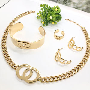 Moda marka tasarımcısı takı 18k altın paslanmaz çelik Pvd su geçirmez abartılı takı marka tasarımcısı kadın takı seti - Product Image 4