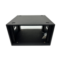 Flight case léger et personnalisé 6U avec revêtement en polyurée noire pour le stockage d'amplificateurs de puissance, doté de 4 pieds et de rainures