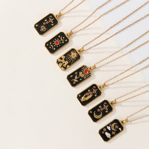 Hot Selling Retro <span class=keywords><strong>Tarot</strong></span> Card Hanger Ketting Rechthoekige Inlay Roestvrij Staal Met Gouden Beplating Geluksjuwelen Uit De Fabriek - Product Image 1
