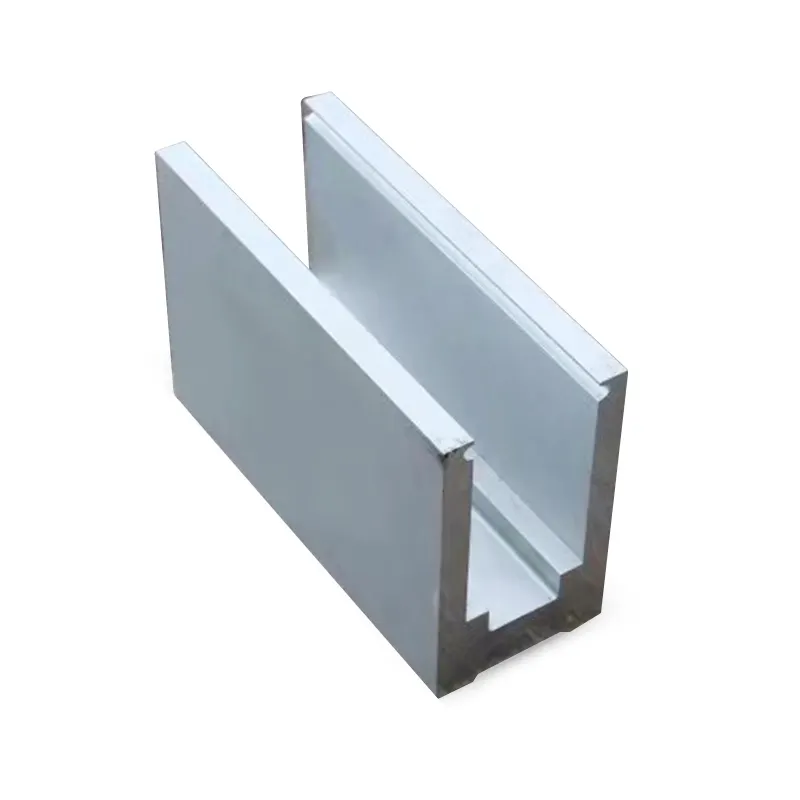 Ringhiera per balcone di alta qualità design base in alluminio scarpa moda materiale in alluminio ringhiera in vetro a canale a U per il mercato