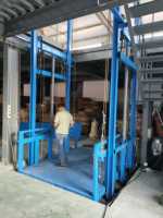 Hydraulischer Lastenaufzug mit Führungsschiene, Vertikaler Lagerhaus-Fracht-Aufzug, Warenplattform