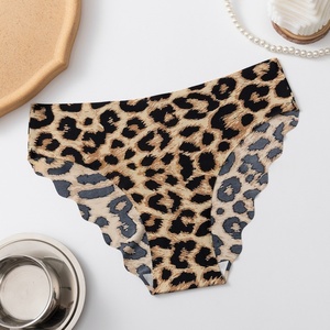 Nouvelles culottes pour femmes, mode féminine, découpe au laser, couleurs tendance, invisibles, sans couture, sans ligne visible - Product Image 2