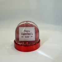 Globe à neige en acrylique écologique avec insertion photo personnalisée, motif de dessin animé, base dorée, décoration de bureau à domicile pour la Saint-Valentin et Noël