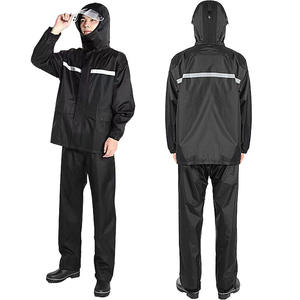 Conjunto de impermeable de doble capa Yiwu, impermeable de cuerpo completo con tiras reflectantes para ciclismo y viajes, talla adulto - Product Image 2