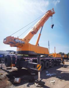 رافعة شاحنة QY 100K-I بحالة جيدة ، رافعة قوية 306kw ، رافعة رخيصة الثمن - Product Image 6