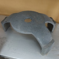 Support de four réfractaire à 3 pieds en carbure de silicium, forme de plaque, pour cuisson industrielle de céramique et soudage à haute température