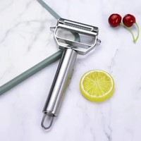 Multifunctionele draagbare keukenhulp, makkelijk schoon te maken, roestvrij staal, dubbelzijdige fruit- en groenteschiller, aardappelsnijder, -rasp