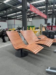 كرسي أثاث خارجي مخصص للمصانع، كرسي استرخاء للشاطئ والمسبح، مطعم وسرير استرخاء خشبي لحمام السباحة - Product Image 3