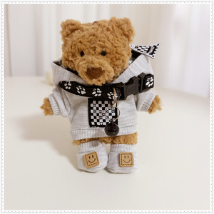 Set di Vestiti in Maglia per Bambole di Peluche da 12CM, Include Maglione, Jeans, Vestito, Gonna e Cappello - Product Image 4