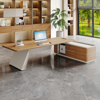 Meubles de bureau de luxe à surface résistante aux rayures, bureau de direction en forme de L, bureau de PDG, bureau de gestionnaire, bureau de direction