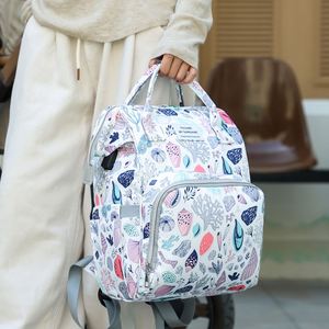 Sacs de rangement pour couches de bébé imprimés à la mode, sac à dos de voyage pour maman avec USB - Product Image 6