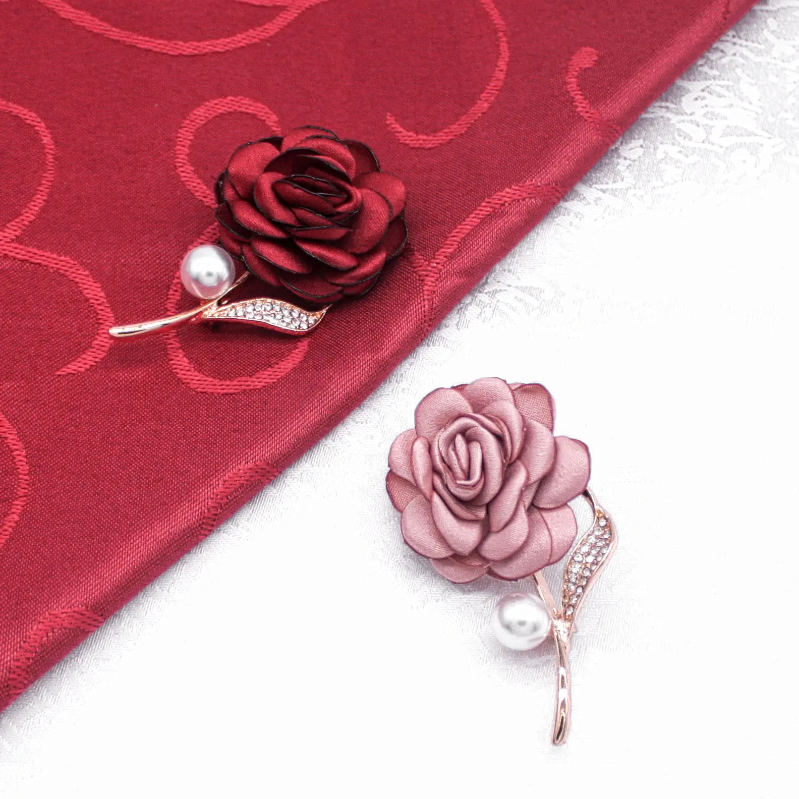 Elegant rhinestone jewelry accessories cloth flower brooch pin pearl flower brooch pin for men women