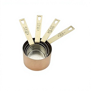 Tasse à mesurer de forme ronde au design admirable, meilleure qualité, différentes tailles, en cuivre, par Home Arts - Product Image 1