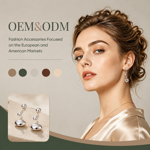 ต่างหูแบบติดหู OEM ODM ขายส่ง ต่างหูทรงหยดน้ำชุบทองแบบกลวง เงางาม รูปทรงหยดน้ำ เครื่องประดับสำหรับผู้หญิง - Product Image 1