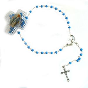 Collier de chapelet catholique Holy Souls petites perles de verre chapelet d'enfants du Saint-Esprit avec boîte en croix en plastique - Product Image 3