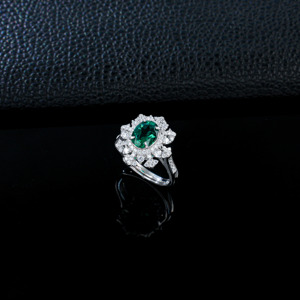 Lab Grown <b>Emerald</b> Snowflake Halo <b>Ring</b> S925 <b>Silver</b> Plated Platinum Vintage Engagement <b>Ring</b> K - Product Image 3