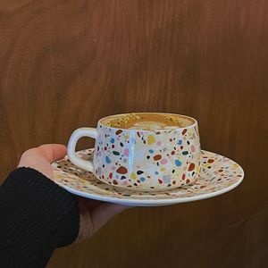 Tasse à café et soucoupe en céramique émaillée effet éclaboussures d'encre vintage avec anse, vente en gros pour la maison - Product Image 1