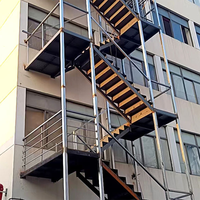 Escaliers d'évacuation industriels et commerciaux, escaliers d'urgence en métal pour immeubles de bureaux et usines