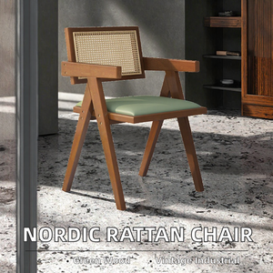 Chaise de salle à manger en bois de style industriel nordique - Écologique et durable - Meubles pour restaurant - Utilisation en extérieur - Product Image 2