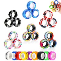 Nouveaux anneaux magnétiques pour doigts, jouets magiques anti-stress pour l'entraînement, jouets fidget spinner magnétiques