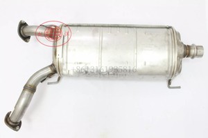 Tuyau d'échappement à bride de haute qualité Assy échappement 1742038110 TOYOTA silencieux d'échappement moyen pour TOYOTA LAND CRUISER 200 - Product Image 2