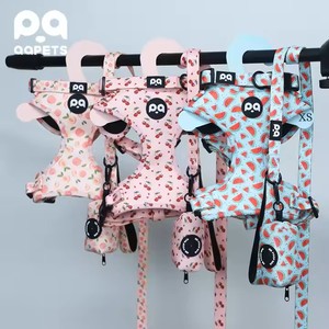 2025 nuevo conjunto de arnés de lujo personalizado para perros, fabricantes ajustables con logotipo personalizado, arnés para perros sin tirones, correa para perros