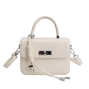 Nuevo Bolso de Mano de Lujo para Mujer, Diseño de Cadena Cruzada, Estilo Vintage, Mini Bolso de Cuero con Forro de PU - Product Image 3