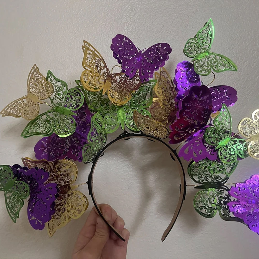 มีสีสัน