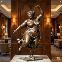 Statue de femme pulpeuse dansante en bronze moulé, grandeur nature, art populaire traditionnel, statue de jardin pour place publique, sculpture de jardin en bronze