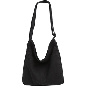 Sac à bandoulière en velours côtelé personnalisé de grande capacité de haute qualité sac fourre-tout en velours côtelé avec poche - Product Image 1