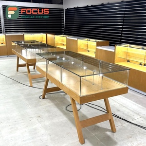 ตู้โชว์ร้านขายบุหรี่ขนาดใหญ่ ตู้ไม้กระจกพร้อมไฟ LED สำหรับโชว์ยาสูบ - Product Image 3