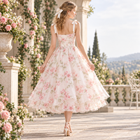 Robe midi personnalisée pour femme en organza à imprimé floral, avec bretelles à nœud, col incurvé, jupe superposée froncée, coupe trapèze, pour occasions spéciales
